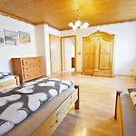 Seehaus - - Schlaffaesser - Biergarten - Hotel
