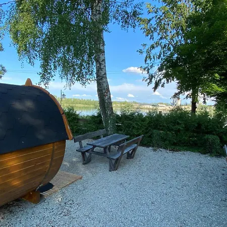 Seehaus - - Schlaffaesser - Biergarten - Hotel 2*