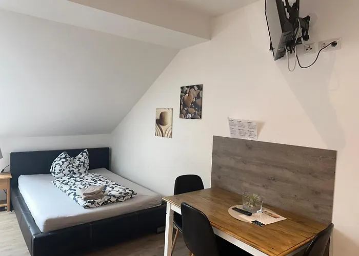 Seehaus - - Schlaffaesser - Biergarten - 2* Mamming