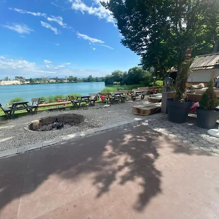 Seehaus - - Schlaffaesser - Biergarten -