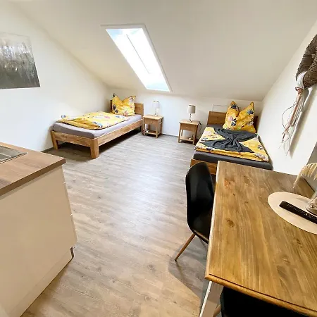 Hotel Seehaus - - Schlaffaesser - Biergarten - Mamming