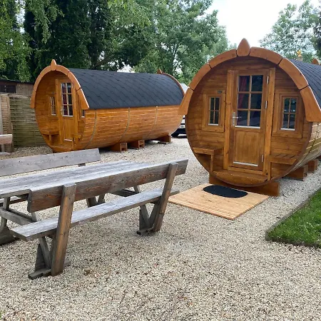 Seehaus - - Schlaffässer - Biergarten - 2*