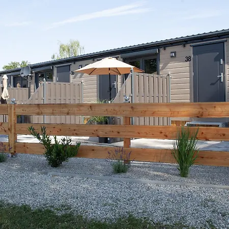 Otel Seehaus - - Schlaffaesser - Biergarten -
