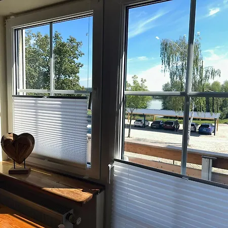 Seehaus - - Schlaffaesser - Biergarten - Otel 2*