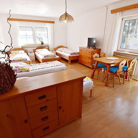 Otel Seehaus - - Schlaffaesser - Biergarten -