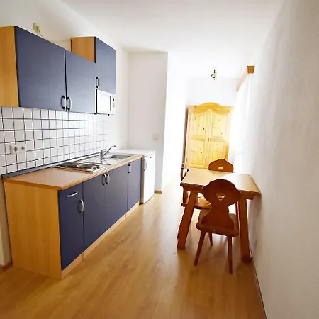 Hotel Seehaus - - Schlaffässer - Biergarten - 2*