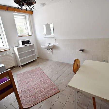 Hotel Seehaus - - Schlaffässer - Biergarten - Mamming