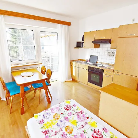 Otel Seehaus - - Schlaffaesser - Biergarten -