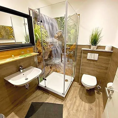 Hotel Seehaus - - Schlaffaesser - Biergarten - 2*