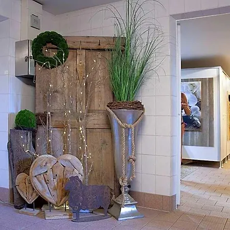 Seehaus - - Schlaffaesser - Biergarten - Mamming