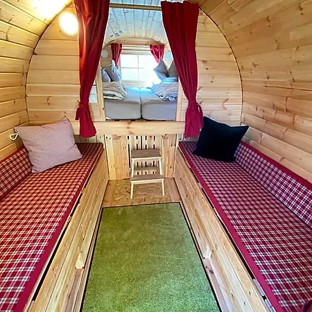 Hotel Seehaus - - Schlaffaesser - Biergarten -
