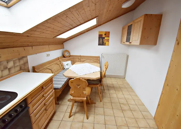 Otel Seehaus - - Schlaffaesser - Biergarten - 2*